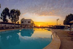 El Paraiso Eco Resort