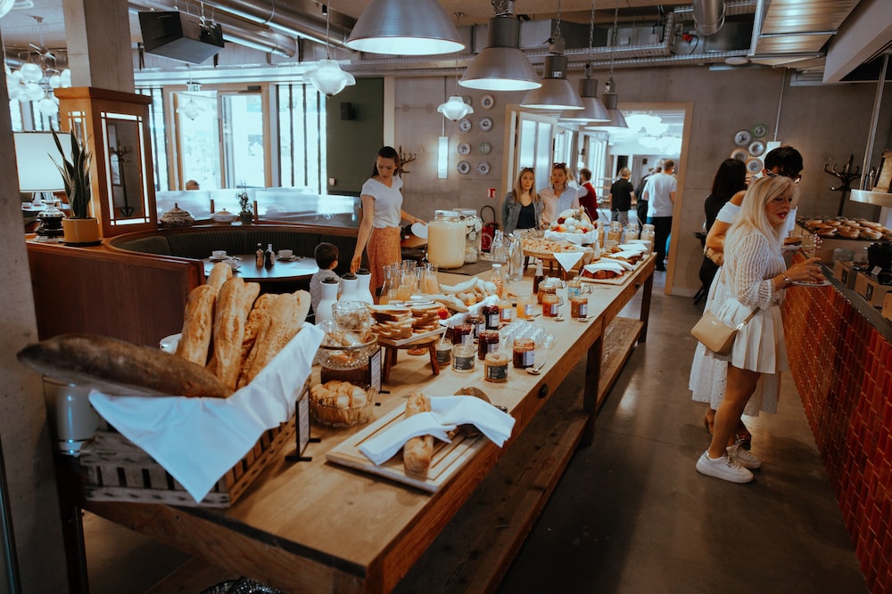 Breakfast buffet