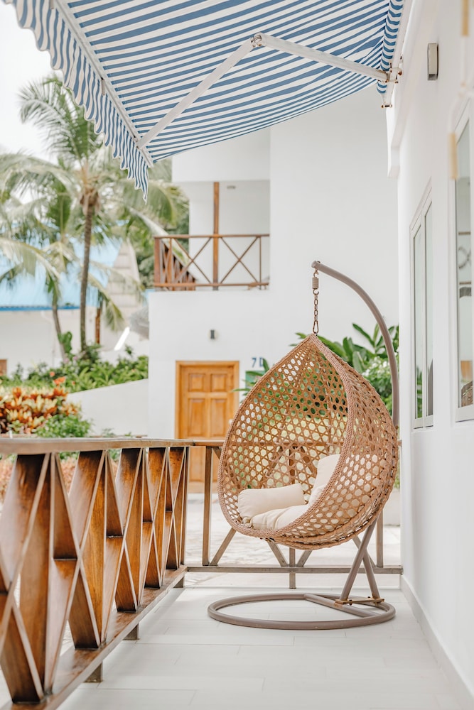 Beach/ocean view
