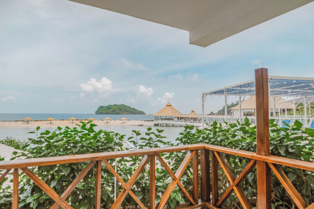 Beach/ocean view