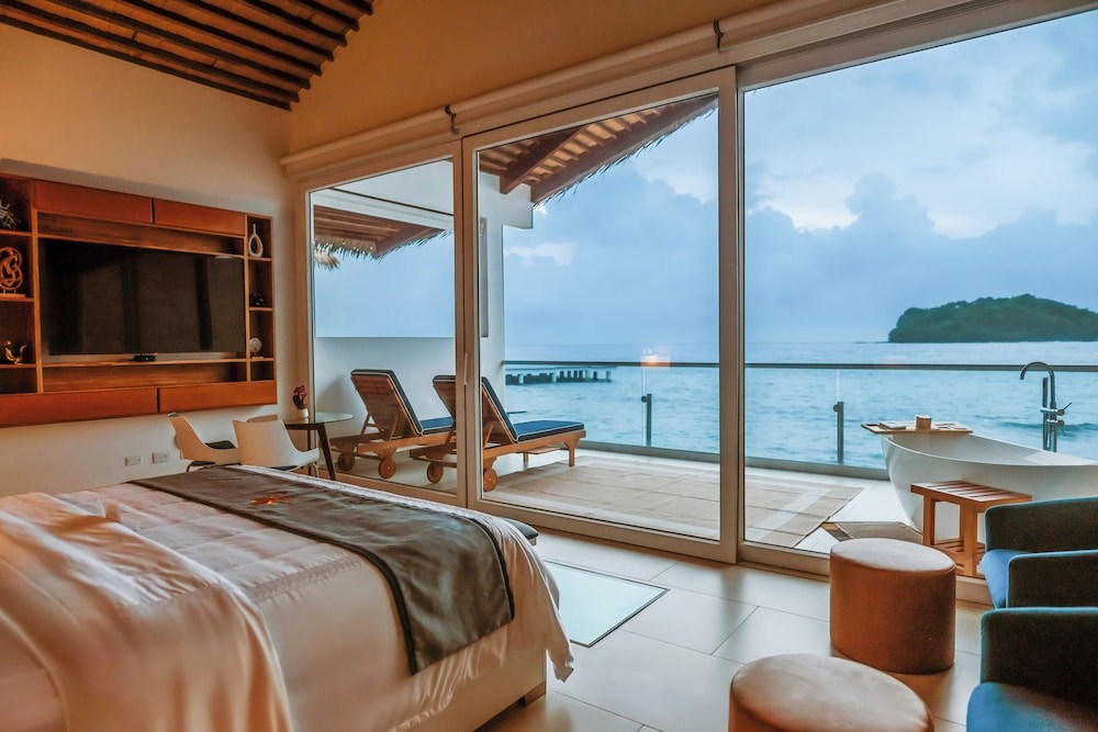 Beach/ocean view