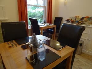 thumbnail: Dining