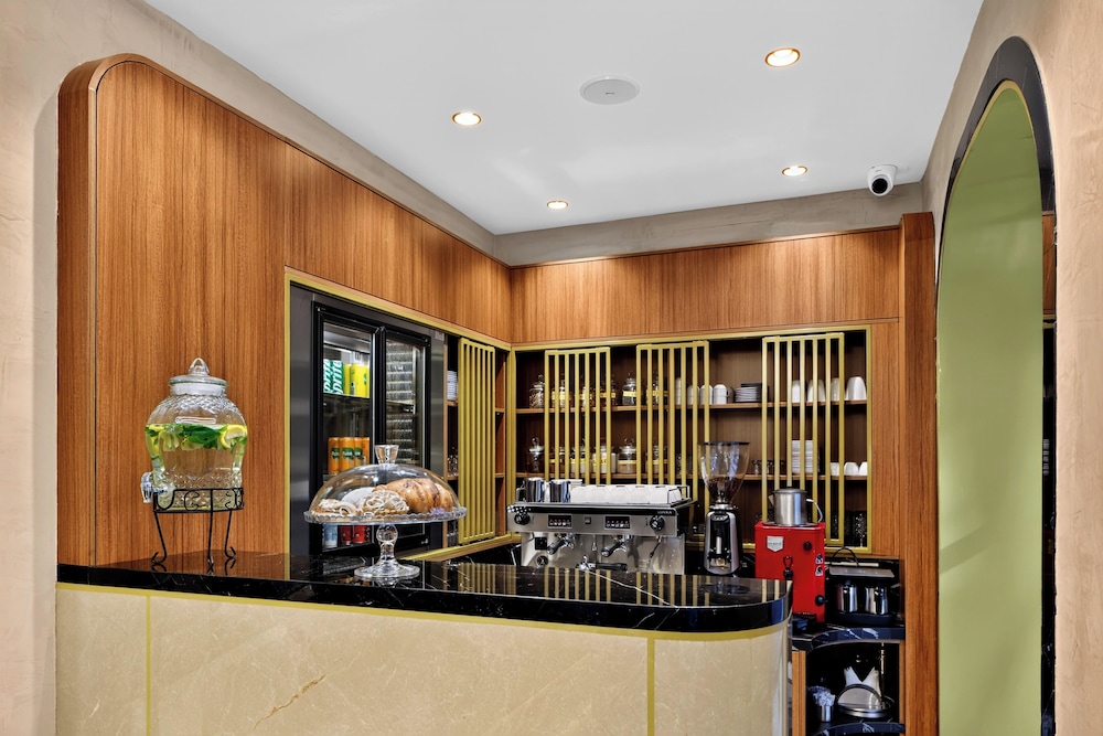 Cafe