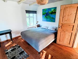 thumbnail: Interior