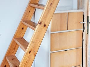 thumbnail: Interior