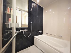 thumbnail: Bathroom