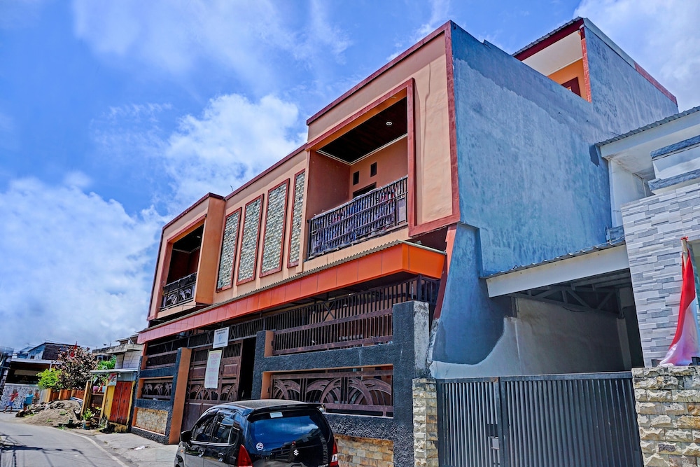 Primary image