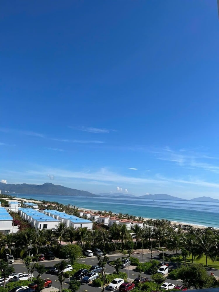 Beach/ocean view