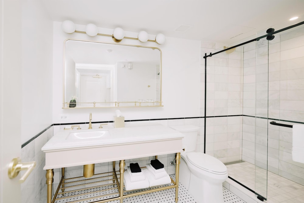Bathroom shower