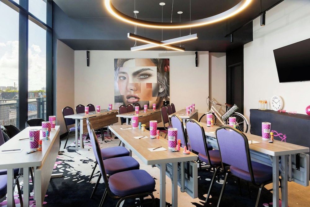 Meeting facility