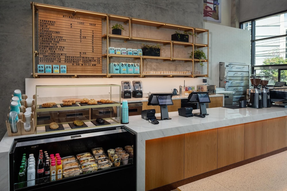 Coffee shop