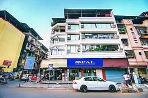 thumbnail: Exterior