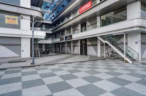 thumbnail: Parking