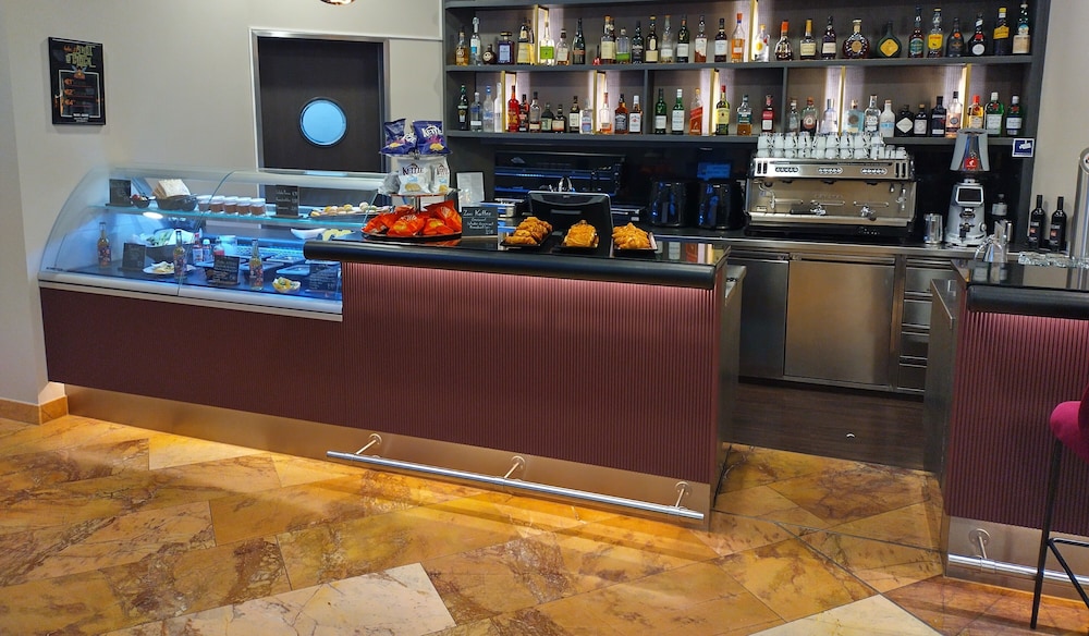 Restaurant-cafeteria
