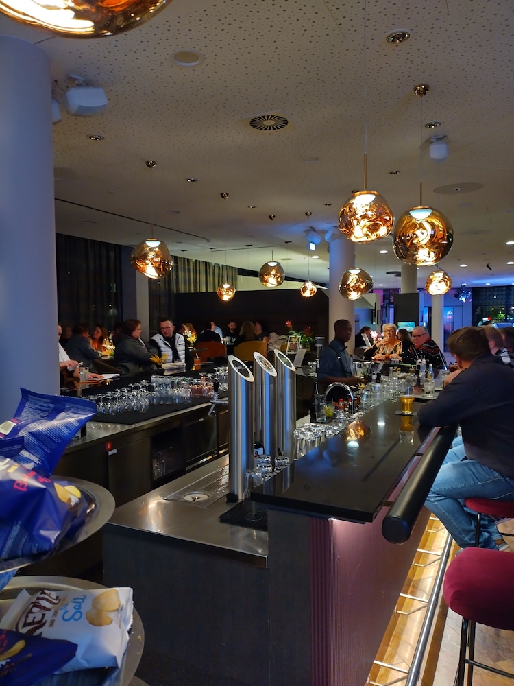 Restaurant-cafeteria