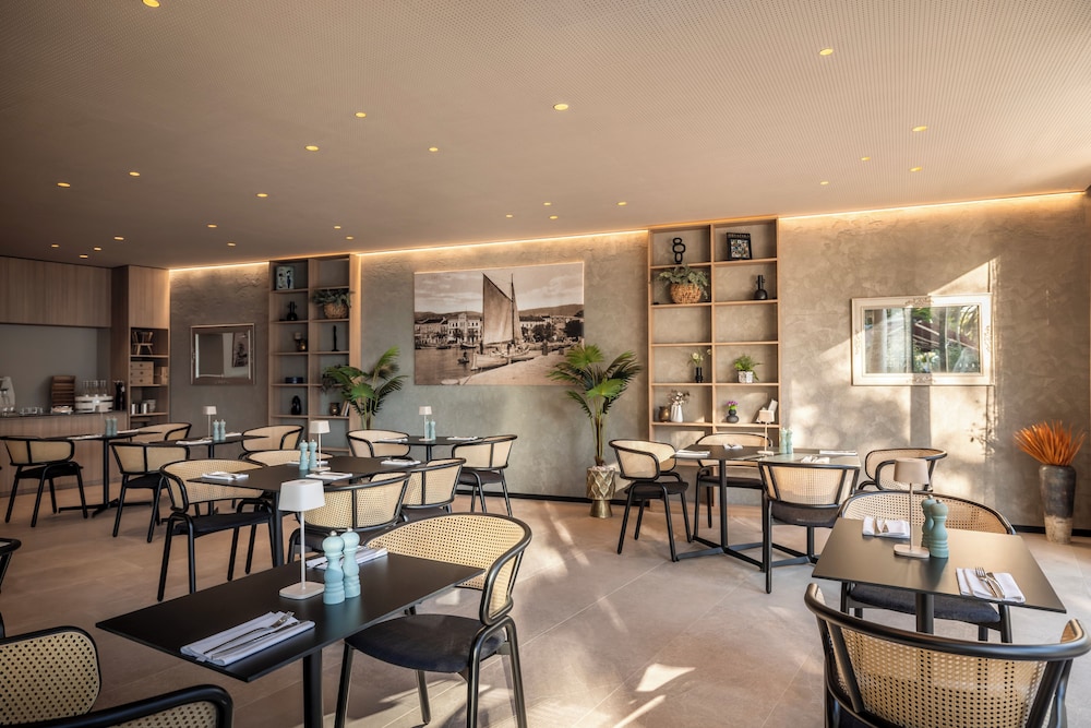 Restaurant-cafeteria
