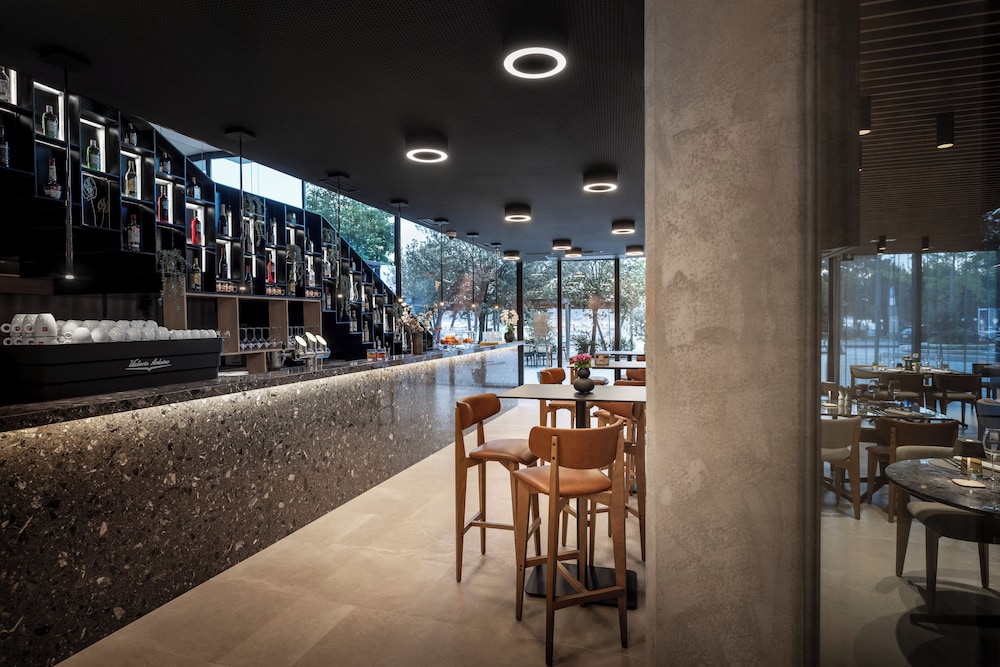 Restaurant-cafeteria
