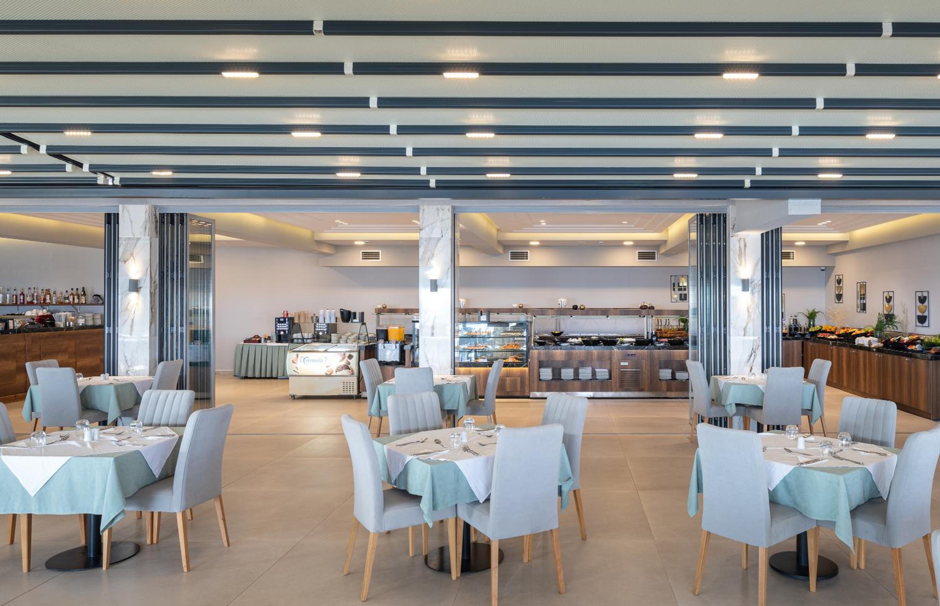 Restaurant-cafeteria