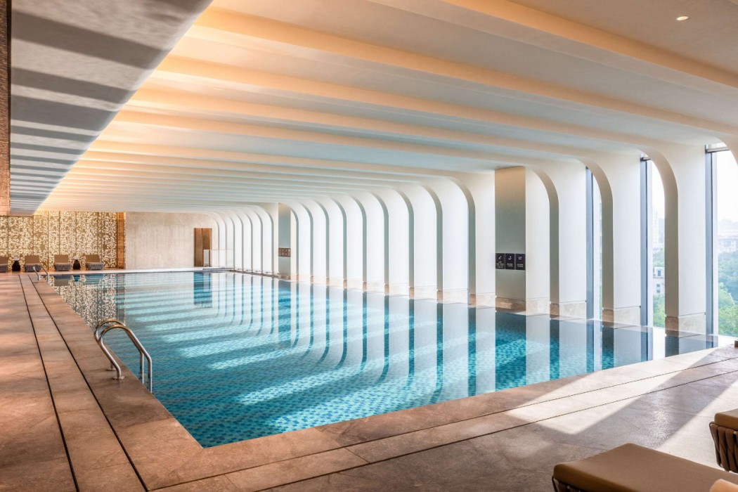 Swimming pool-spa
