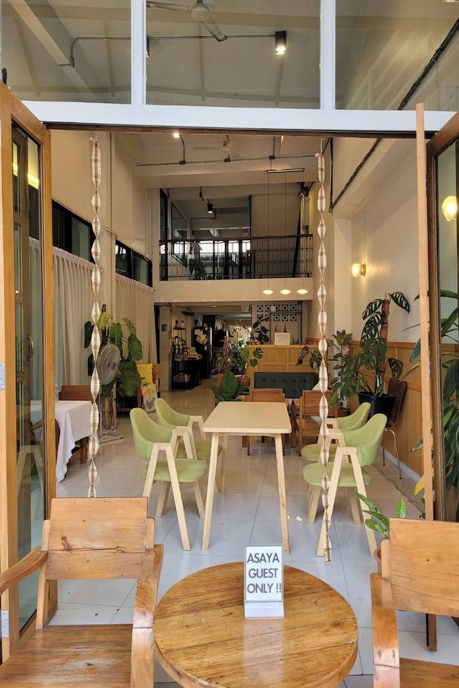 Restaurant-cafeteria