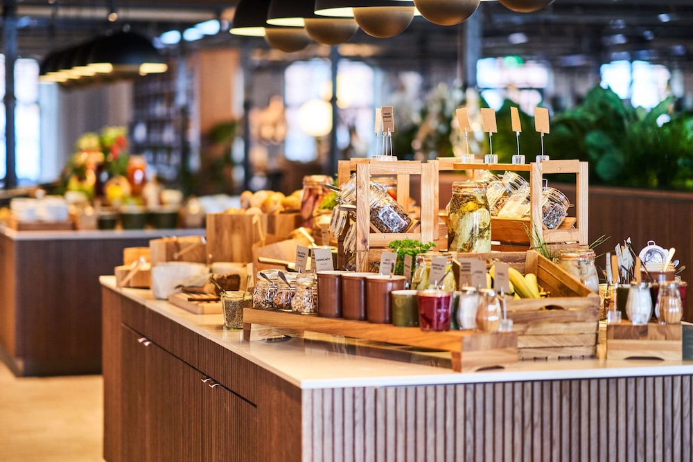 Restaurant-cafeteria