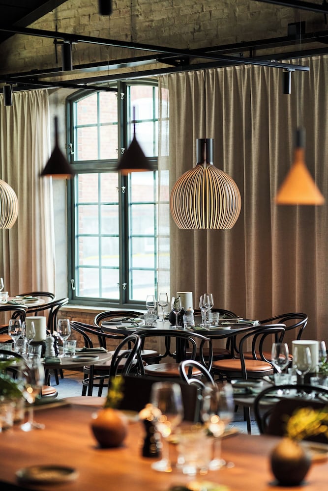 Restaurant-cafeteria