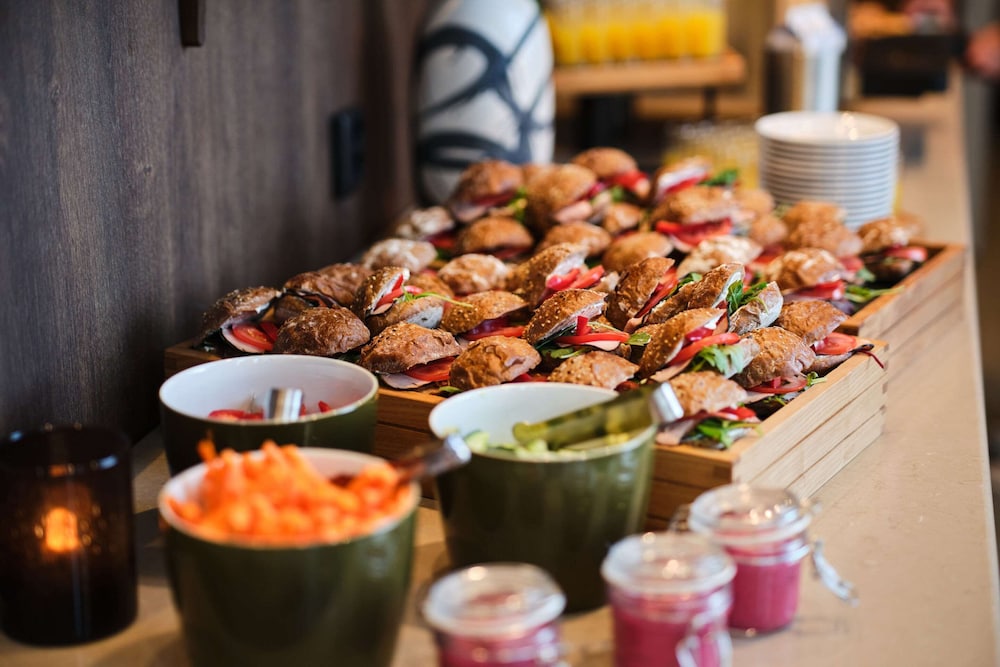 Restaurant-cafeteria