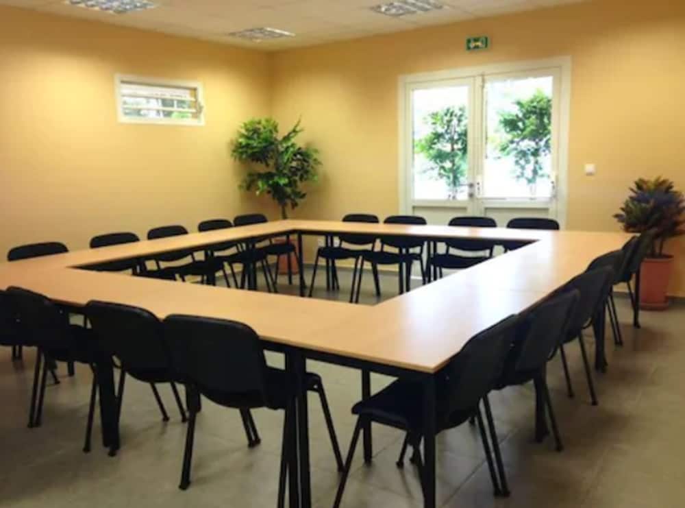 Restaurant-cafeteria