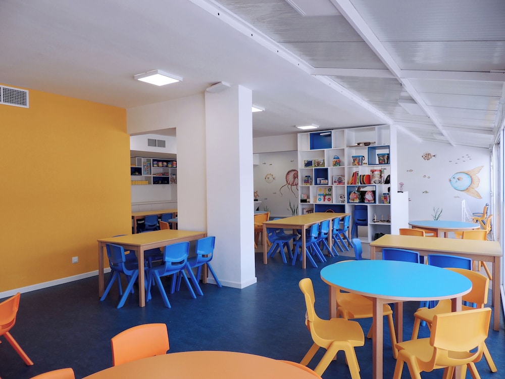 Children's play area - indoor
