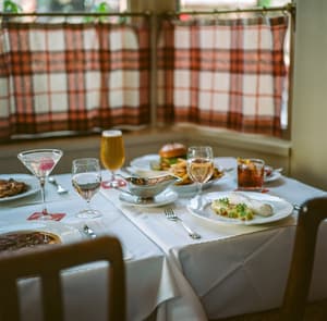 thumbnail: Restaurant