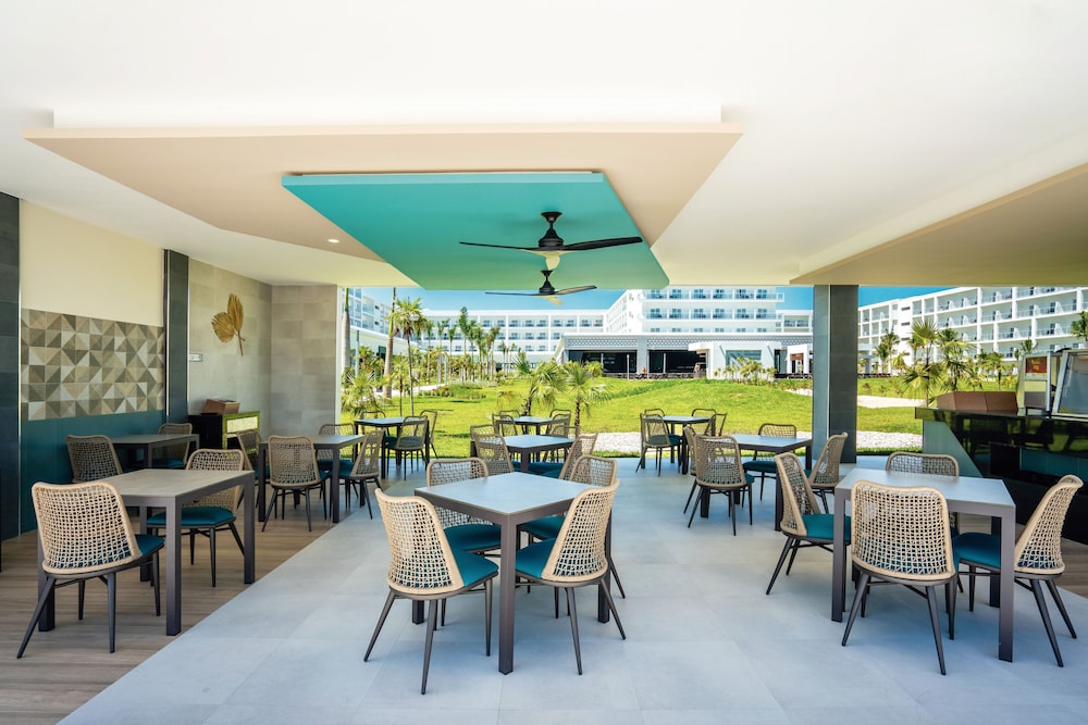 Restaurant-cafeteria