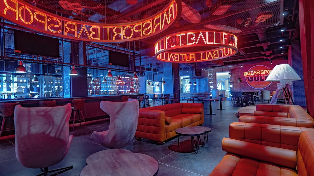 Sports bar