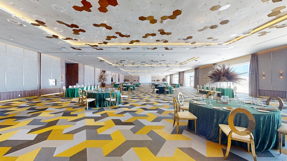 Banquet hall