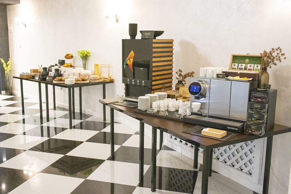 Restaurant-cafeteria