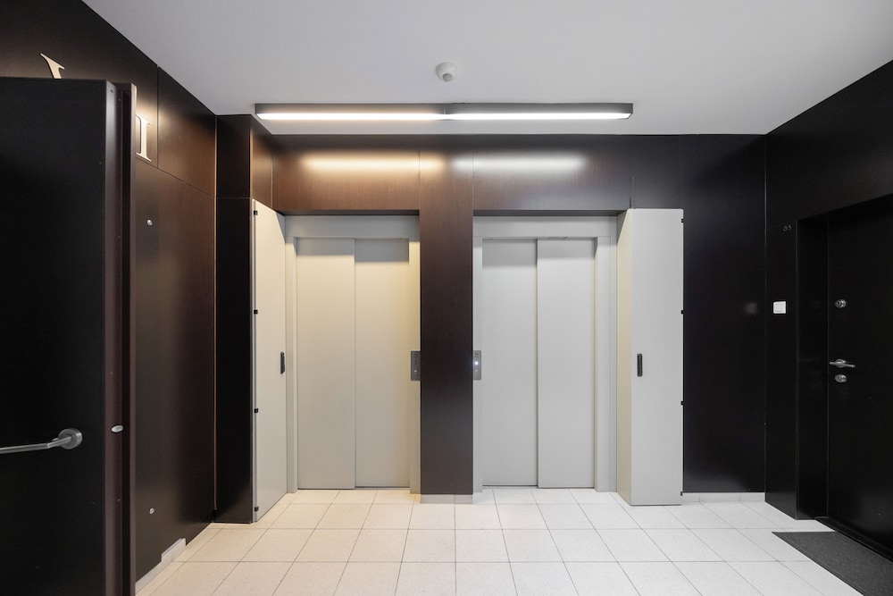 Elevator