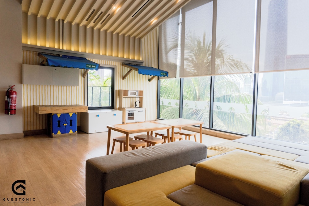 Children's play area - indoor