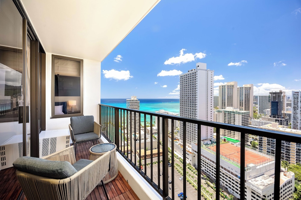 Beach/ocean view