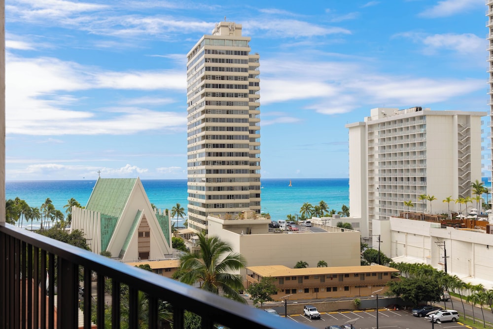 Beach/ocean view