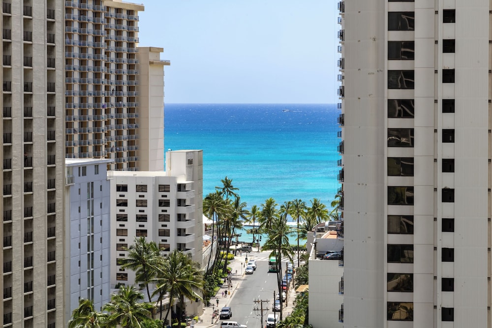 Beach/ocean view