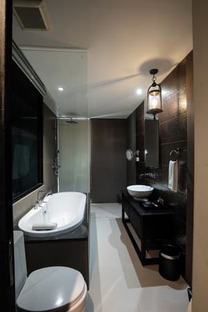 thumbnail: Bathroom