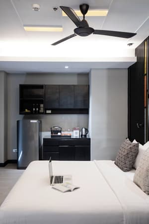 thumbnail: Minibar