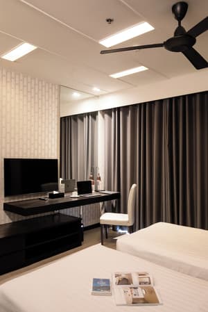 thumbnail: Room