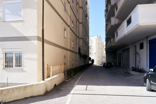 554880073.jpg
