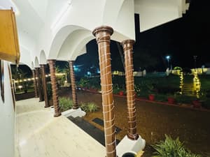 thumbnail: Garden view