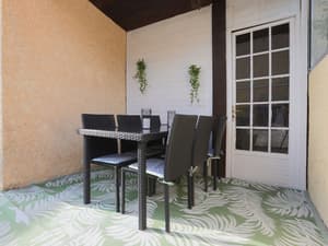 thumbnail: Balcony
