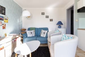thumbnail: Living room