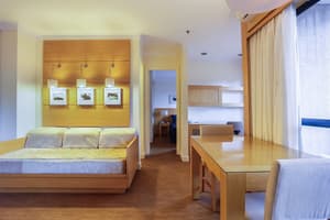 thumbnail: Room