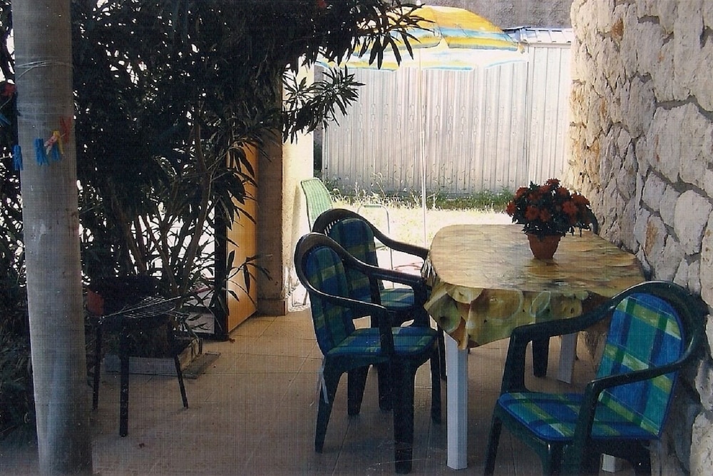 Primary image