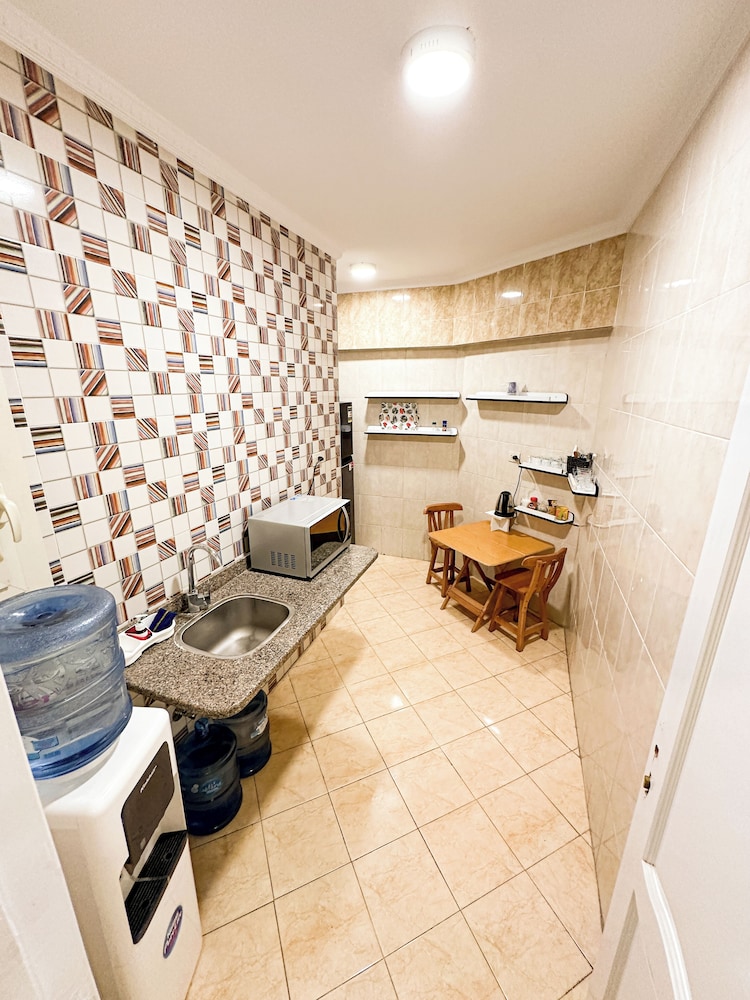 Shared kitchen facilities