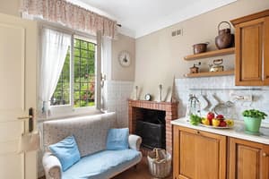 thumbnail: Living area